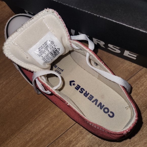 Converse | Ox Light Redwood | Size W7 - Picture 3 of 5